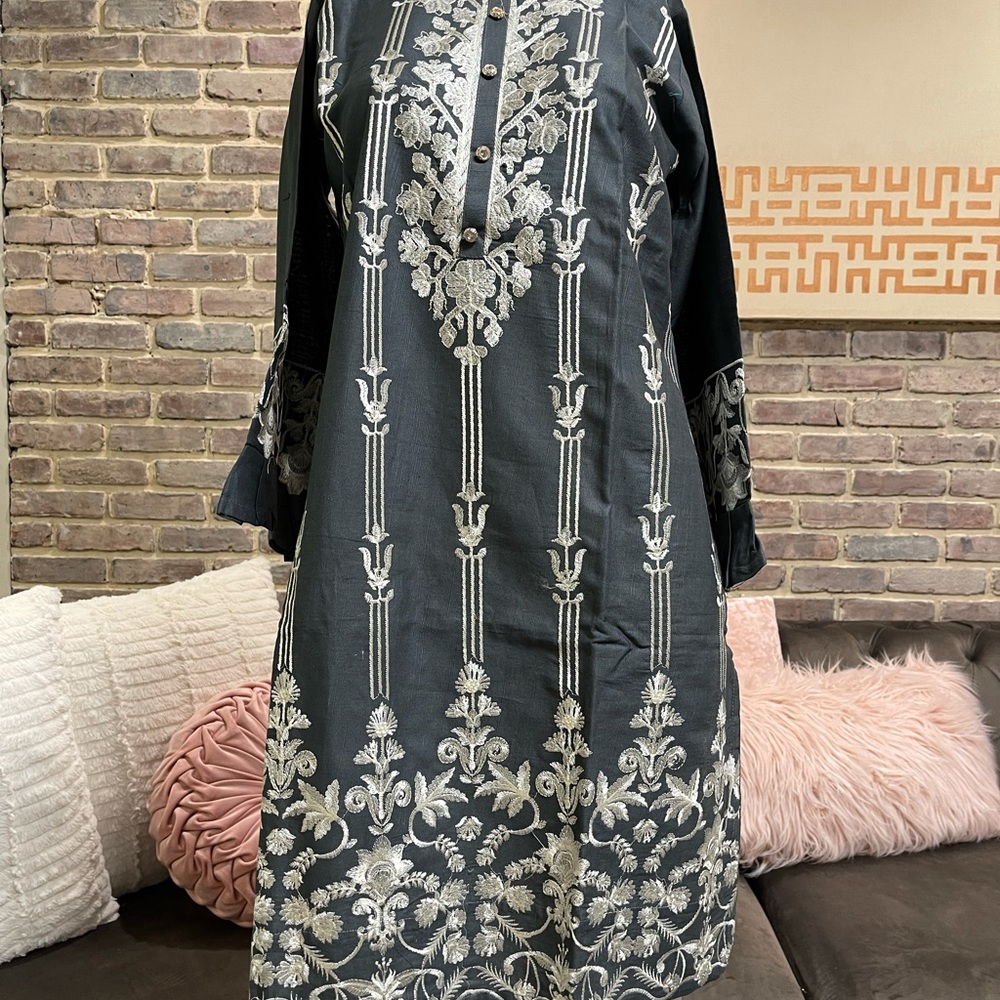 New grey embroidered kameez
